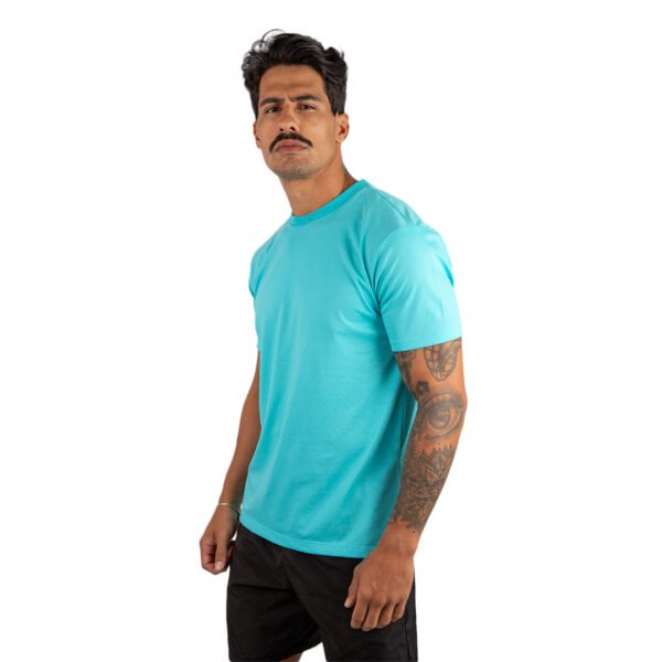 CAMISETA BASICA LISA AZUL TURQUESA - Imagem 6