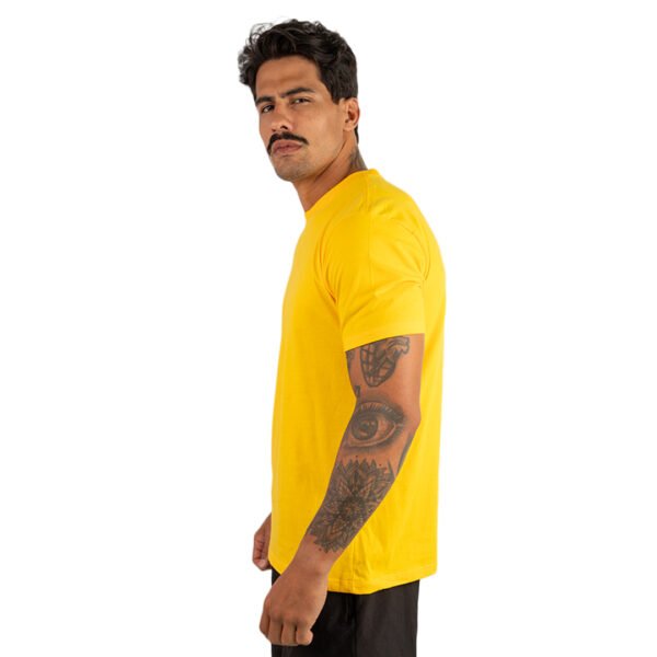 CAMISETA BASICA LISA AMARELO CANÁRIO - Imagem 3