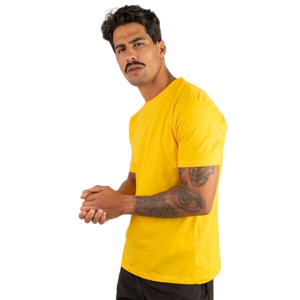 CAMISETA BASICA LISA AMARELO CANÁRIO - Imagem 6