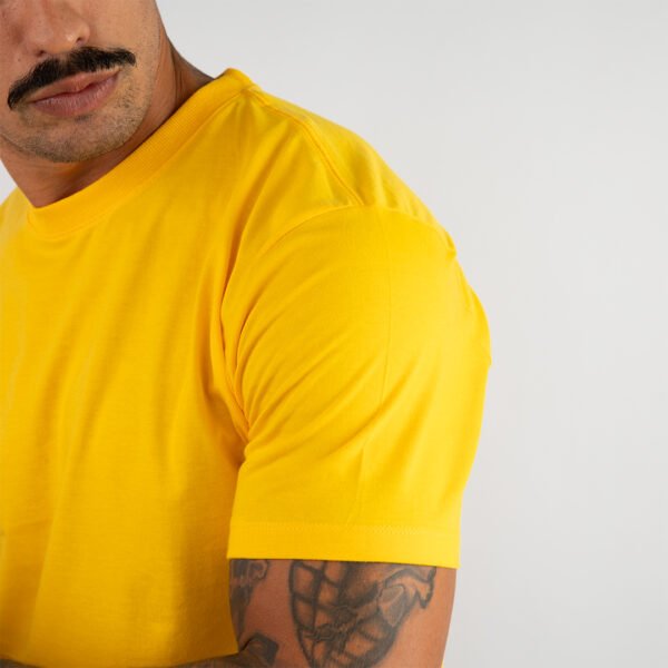 CAMISETA BASICA LISA AMARELO CANÁRIO - Imagem 8