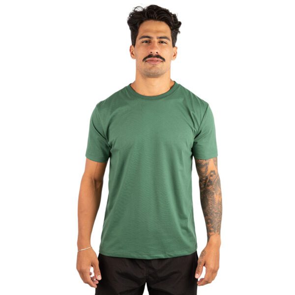 CAMISETA BASICA LISA VERDE MUSGO