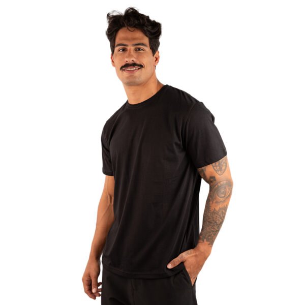 CAMISETA BASICA LISA ALGODÃO PIMA 40.1 -  PRETA - Imagem 6