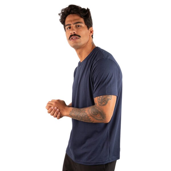 CAMISETA BASICA LISA ALGODÃO PIMA 40.1 -  AZUL-MARINHO - Imagem 2